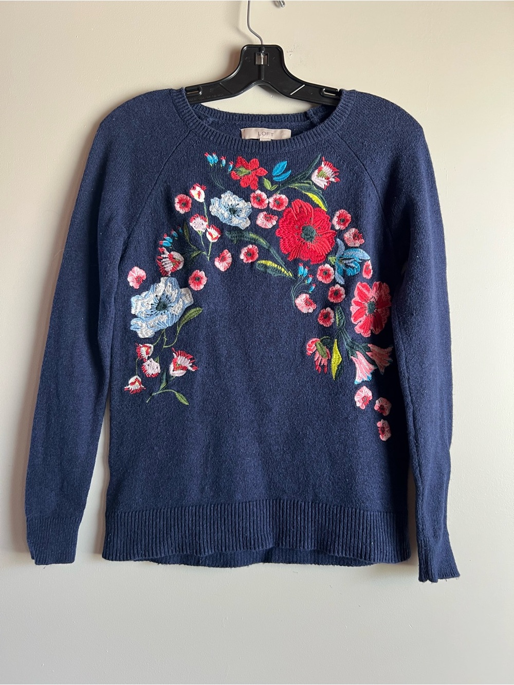 LOFT Navy Floral Embroidered Knit Sweater Wool Blend Cottagecore Pullover Small